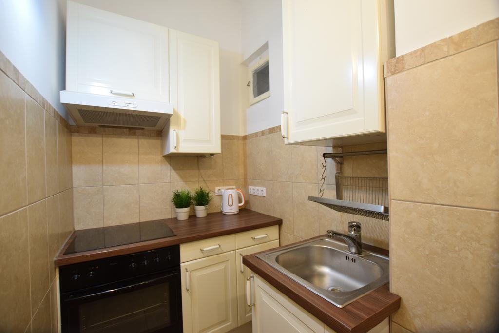 Standard Apartment By Hi5 - Muzeum 5 Budapest Esterno foto
